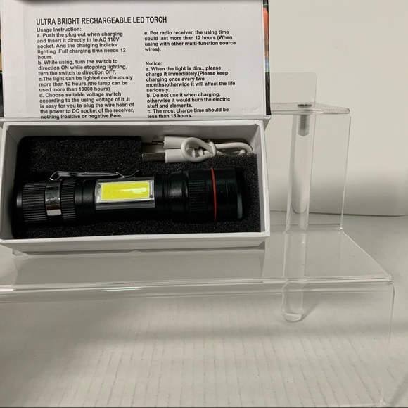 USB Flashlight - Picture 3 of 4